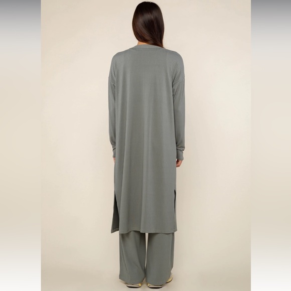 NEW Long Rib Cardigan - Picture 6 of 6